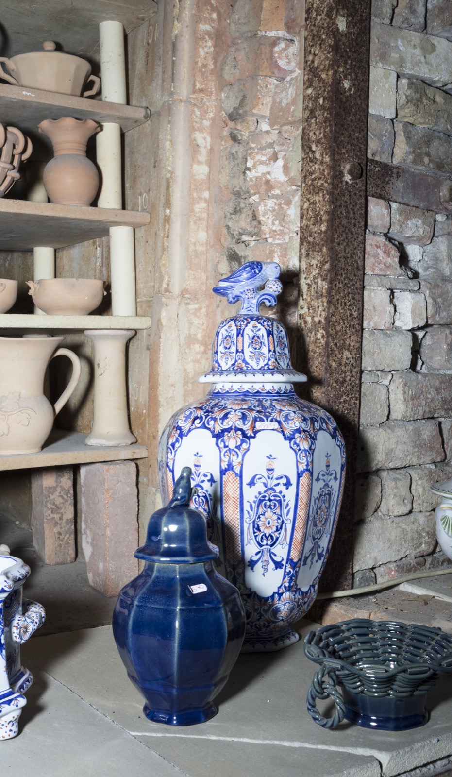 Atelier de céramiste — l'univers d'origine de Bougie